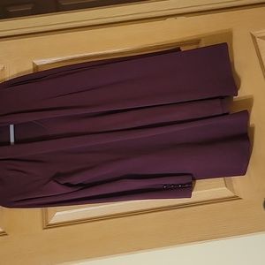 WHBM 2 piece tunic tank and sweater Size M Wine/burgundy